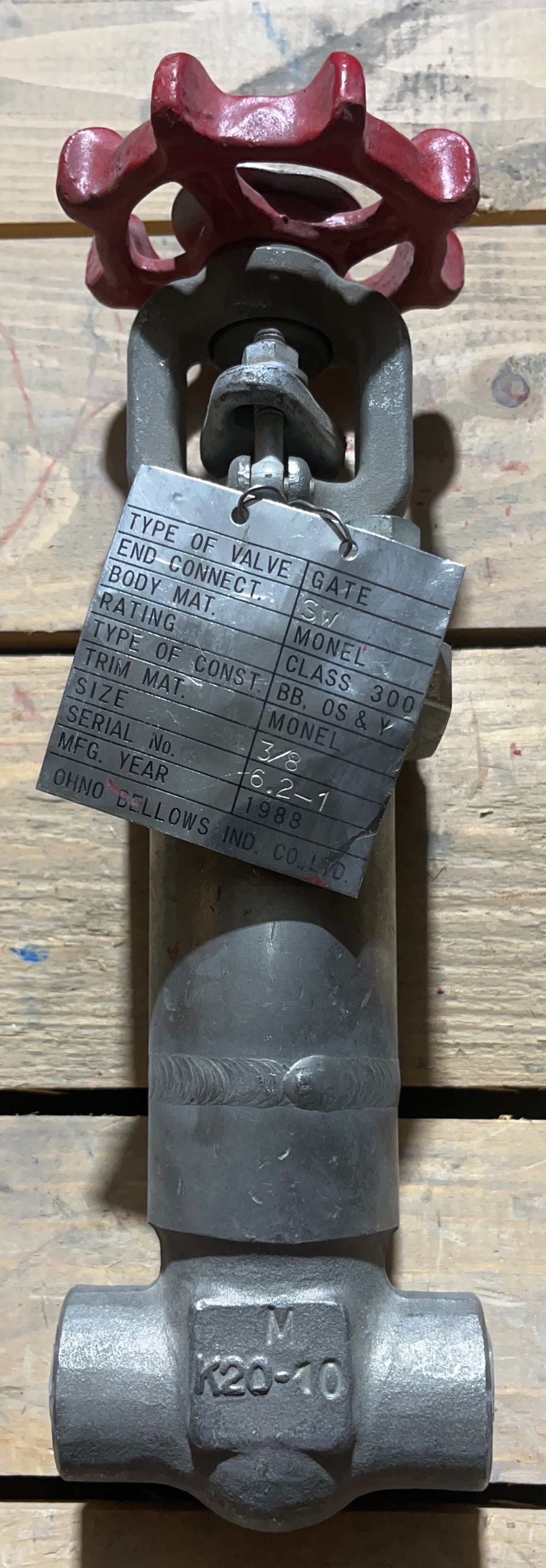 شیر دروازه ای ( Gate Valve) ژاپنی - سایز " 3/8 کلاس فشاری #300 جنس مونل
